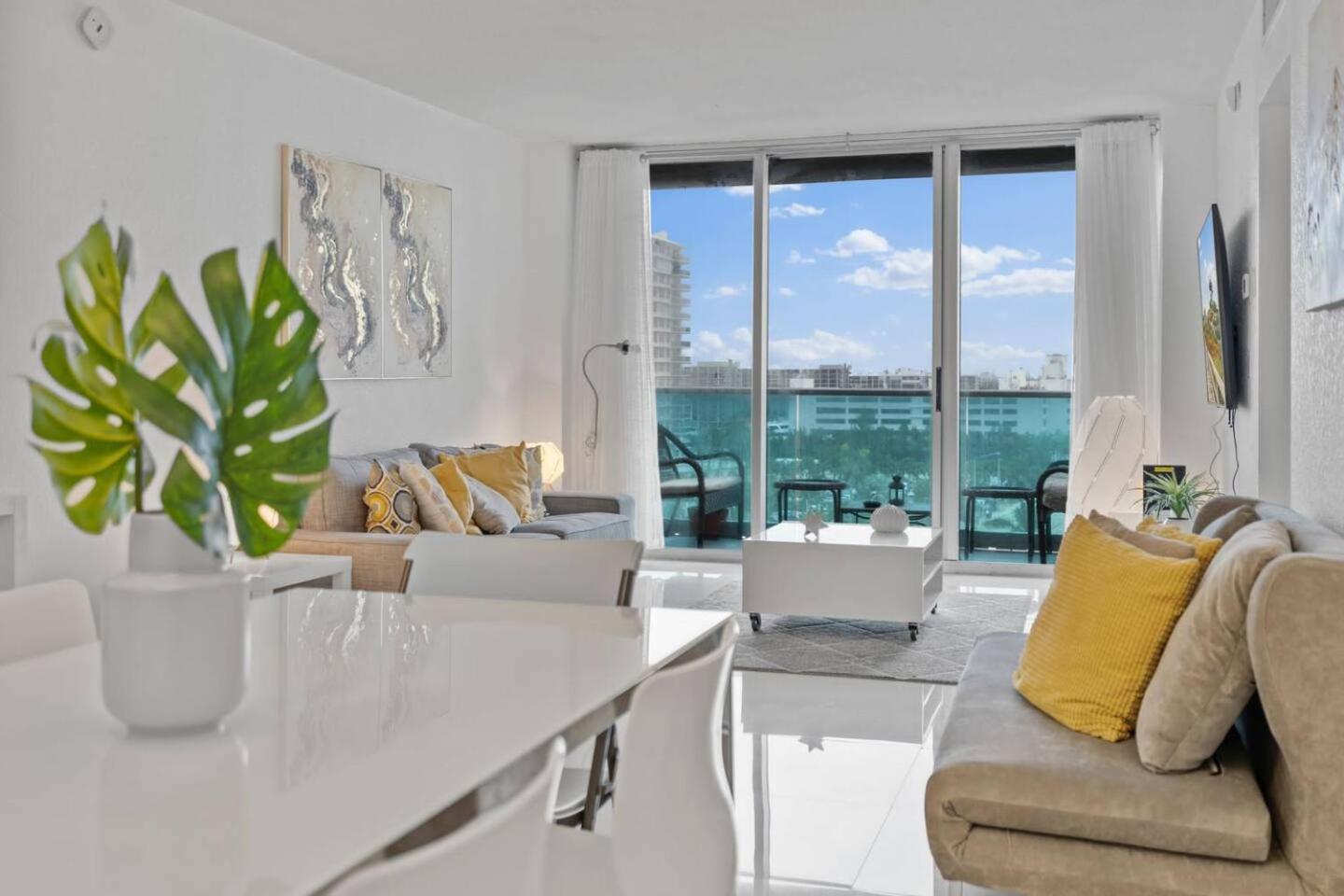 Great Apartment With Beach Access Hollywood Buitenkant foto